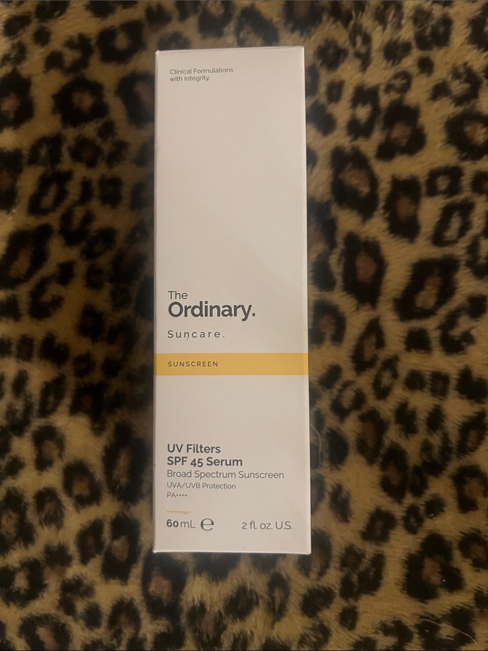 The Ordinary Sunscreen Serum - White with Yellow Band